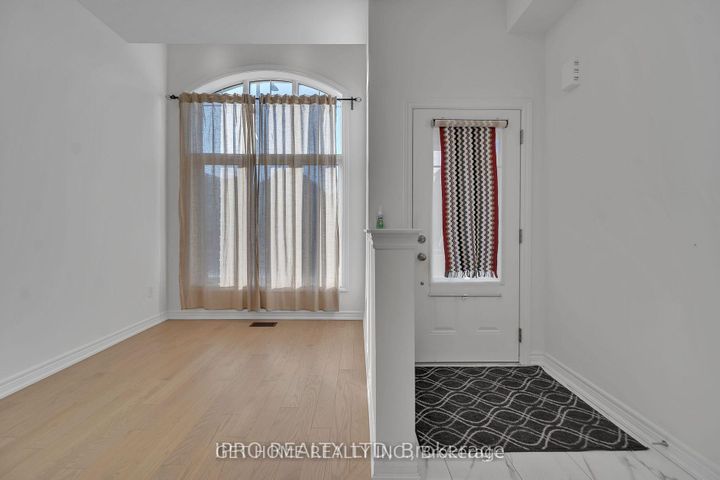 Photo 4 at 3950 Koenig Road, Alton, Burlington