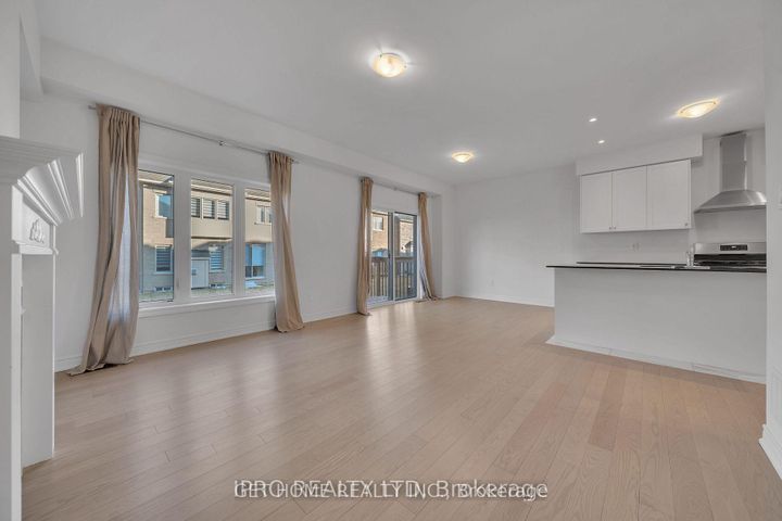 Photo 12 at 3950 Koenig Road, Alton, Burlington