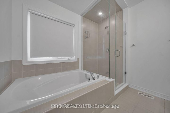 Photo 23 at 3950 Koenig Road, Alton, Burlington