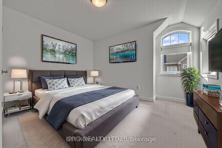 Photo 26 at 3950 Koenig Road, Alton, Burlington