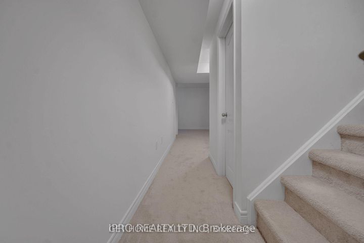 Photo 31 at 3950 Koenig Road, Alton, Burlington