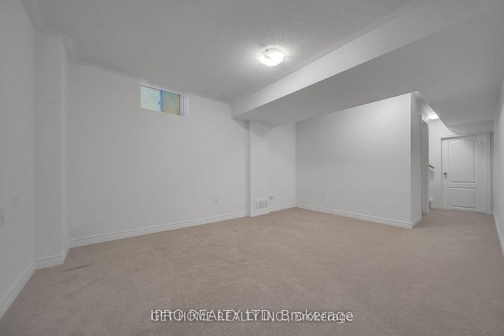 Photo 32 at 3950 Koenig Road, Alton, Burlington