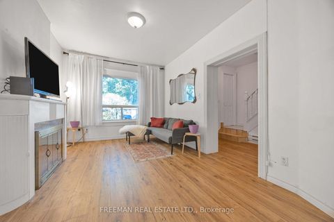 Photo 2 at 21 London Street, Annex, Toronto