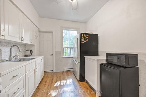 Photo 13 at 21 London Street, Annex, Toronto