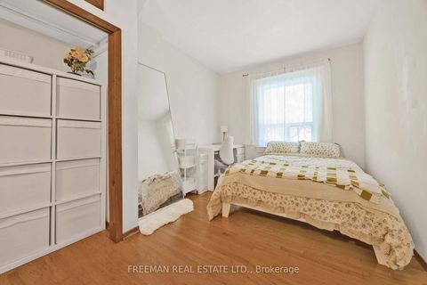 Photo 18 at 21 London Street, Annex, Toronto