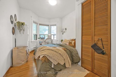 Photo 21 at 21 London Street, Annex, Toronto