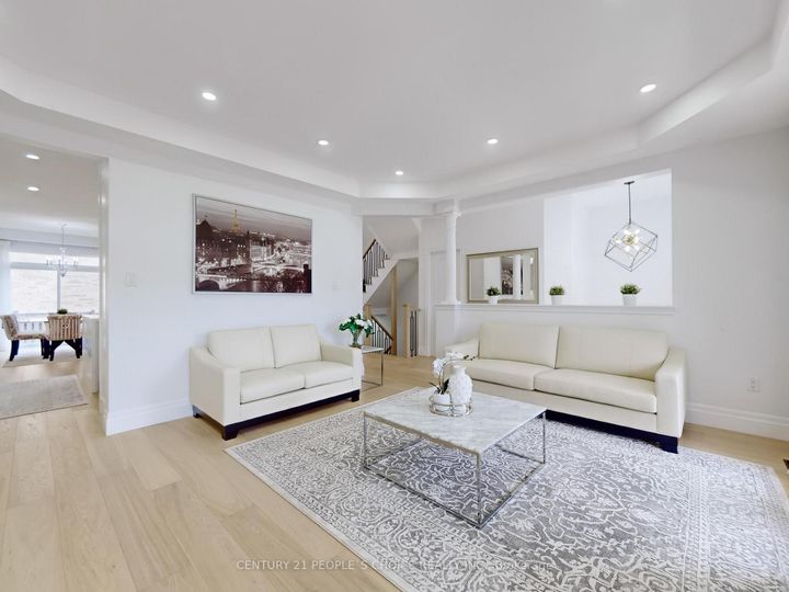 Photo 6 at 29 Young Drive, Bram West, Brampton