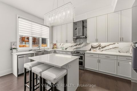 Photo 10 at 23 Watershed Gate, Queensville, East Gwillimbury