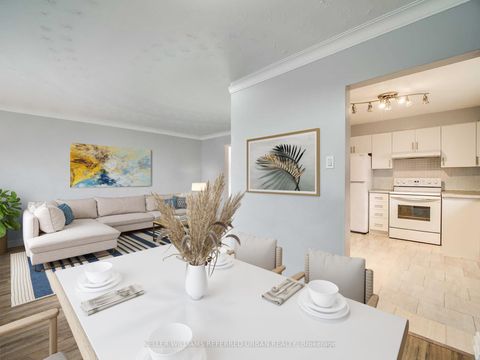 Photo 5 at 336 Brighton Avenue, Bathurst Manor, Toronto