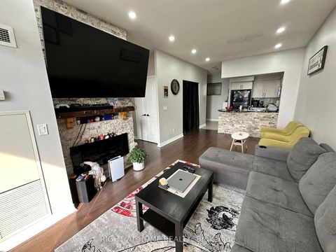 Photo 16 at 2906 - 4090 Living Arts Drive, City Centre, Mississauga