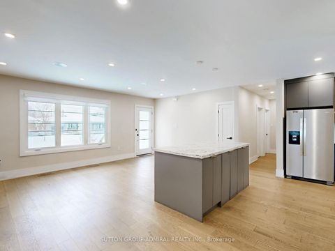 Photo 2 at 270 Brighton Avenue, Bathurst Manor, Toronto