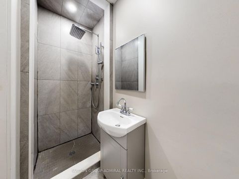Photo 15 at 270 Brighton Avenue, Bathurst Manor, Toronto