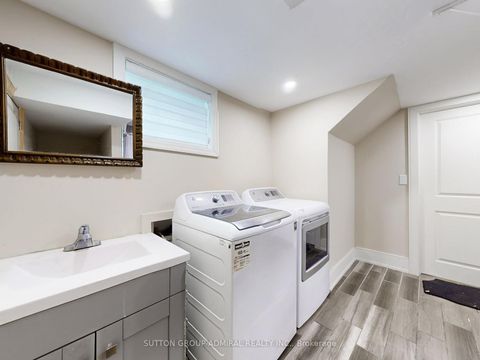 Photo 40 at 270 Brighton Avenue, Bathurst Manor, Toronto