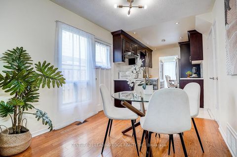 Photo 13 at 328 Chartland Boulevard S, Agincourt North, Toronto