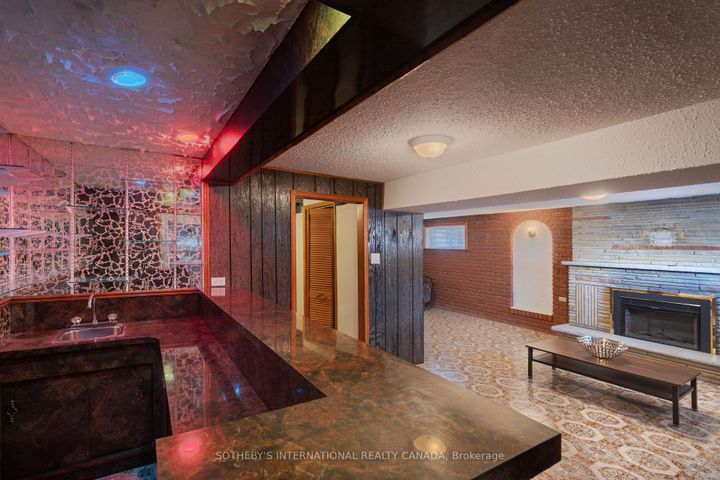 Photo 22 at 90 Andrew Park, West Woodbridge, Vaughan