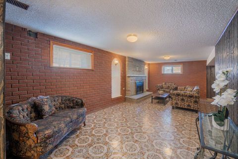 Photo 17 at 90 Andrew Park, West Woodbridge, Vaughan