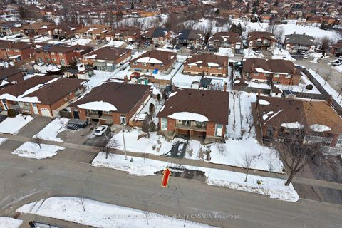 Photo 30 at 90 Andrew Park, West Woodbridge, Vaughan