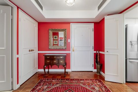 Photo 2 at 403 - 900 Yonge Street, Annex, Toronto