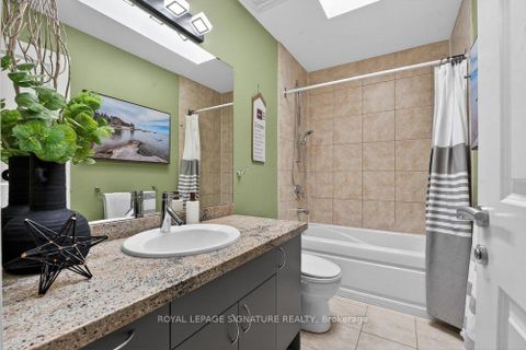 Photo 36 at 27 Cleta Drive, Kennedy Park, Toronto