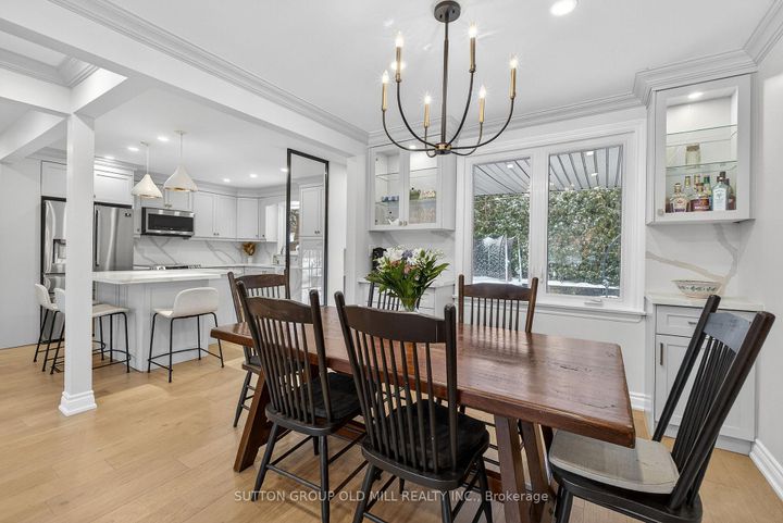 Photo 12 at 16 Brook Tree Crescent, Richview, Toronto