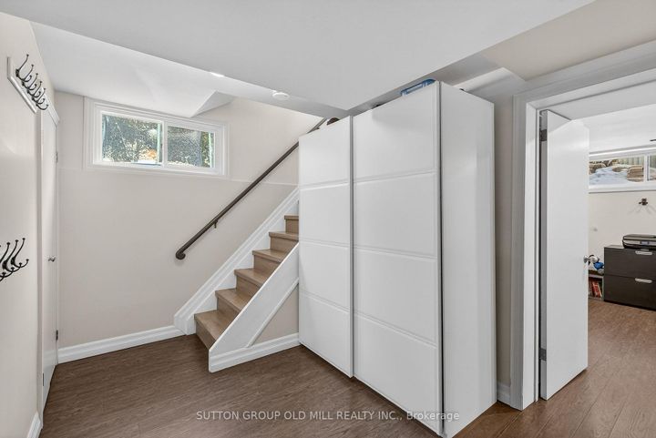 Photo 26 at 16 Brook Tree Crescent, Richview, Toronto