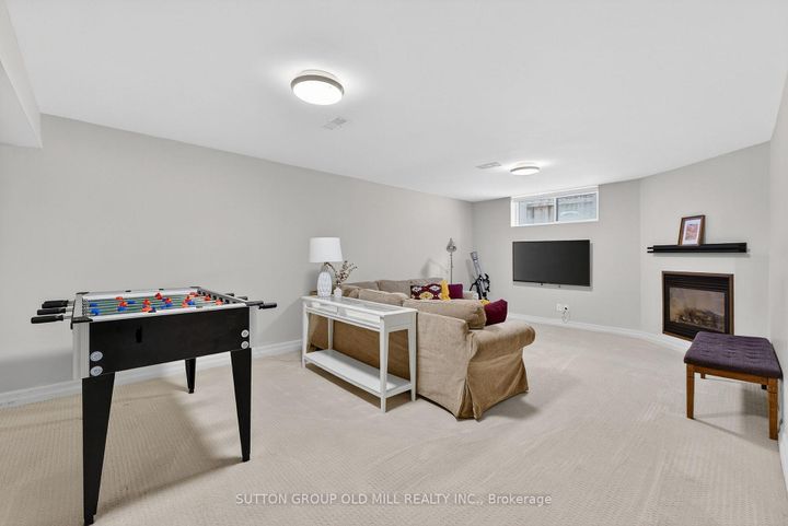 Photo 28 at 16 Brook Tree Crescent, Richview, Toronto