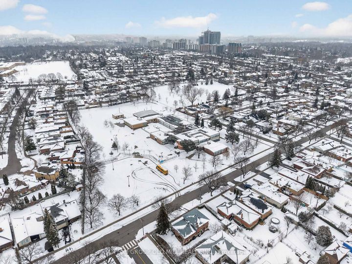 Photo 47 at 16 Brook Tree Crescent, Richview, Toronto