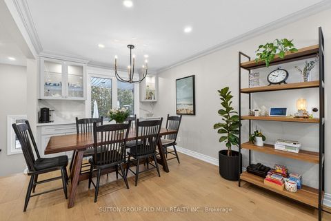 Photo 10 at 16 Brook Tree Crescent, Richview, Toronto