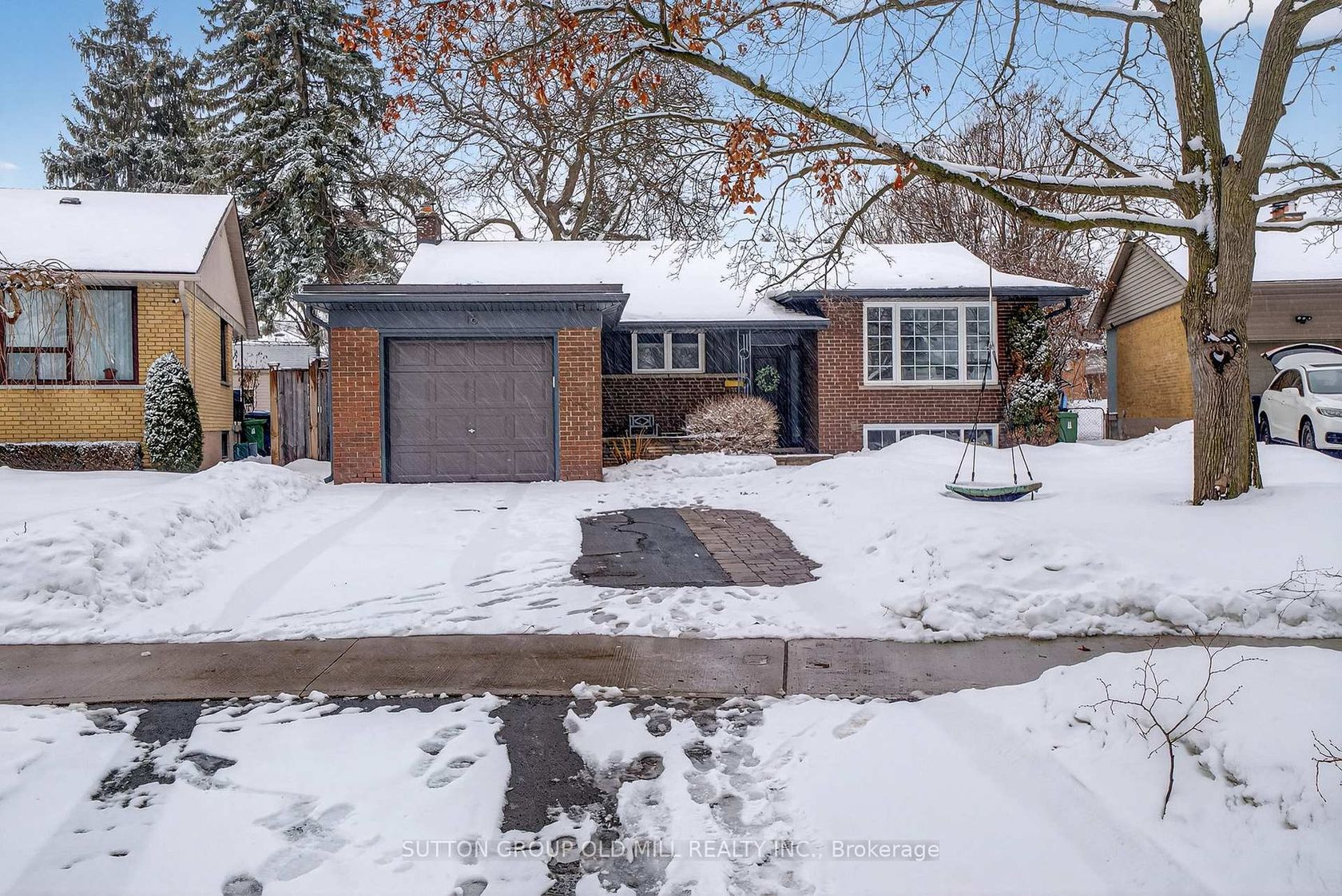 16 Brook Tree Crescent, Richview, Toronto 2
