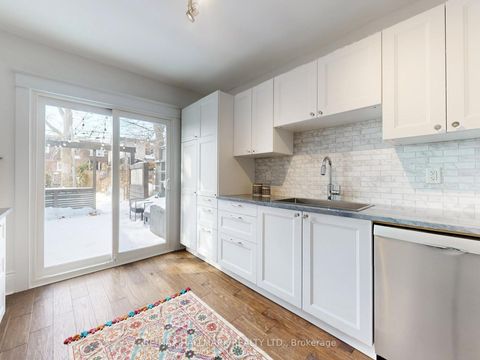 Photo 14 at 614 Woodbine Avenue, Woodbine Corridor, Toronto