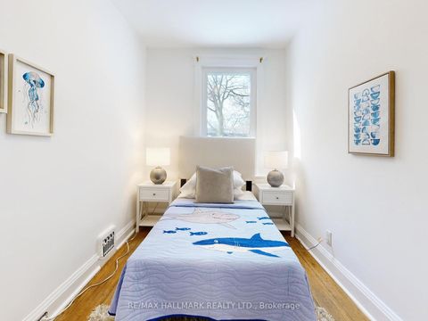 Photo 21 at 614 Woodbine Avenue, Woodbine Corridor, Toronto