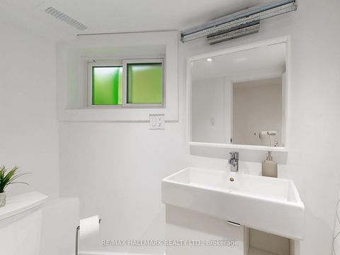 Photo 32 at 614 Woodbine Avenue, Woodbine Corridor, Toronto