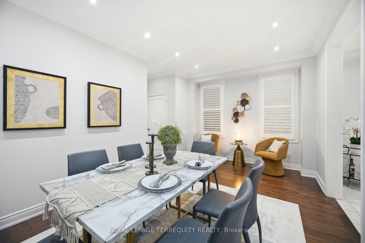 Photo 4 at 86 Hatton Garden Road, Vellore Village, Vaughan