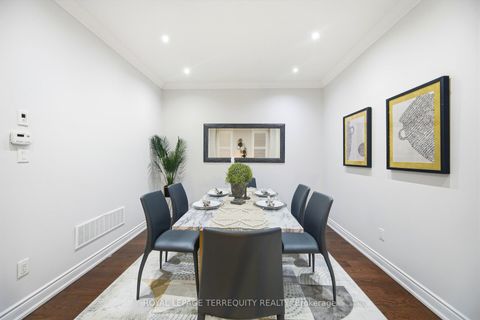 Photo 6 at 86 Hatton Garden Road, Vellore Village, Vaughan