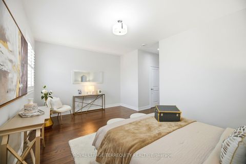 Photo 26 at 86 Hatton Garden Road, Vellore Village, Vaughan