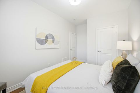 Photo 35 at 86 Hatton Garden Road, Vellore Village, Vaughan