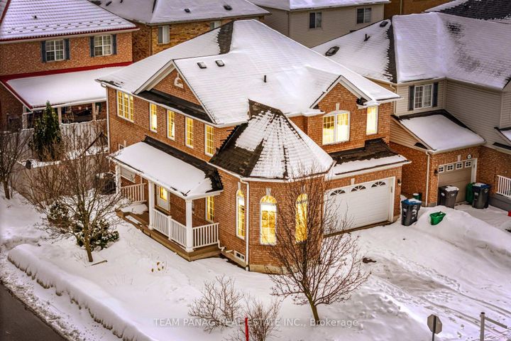Photo 0 at 3 Decker Hollow Circle, Credit Valley, Brampton