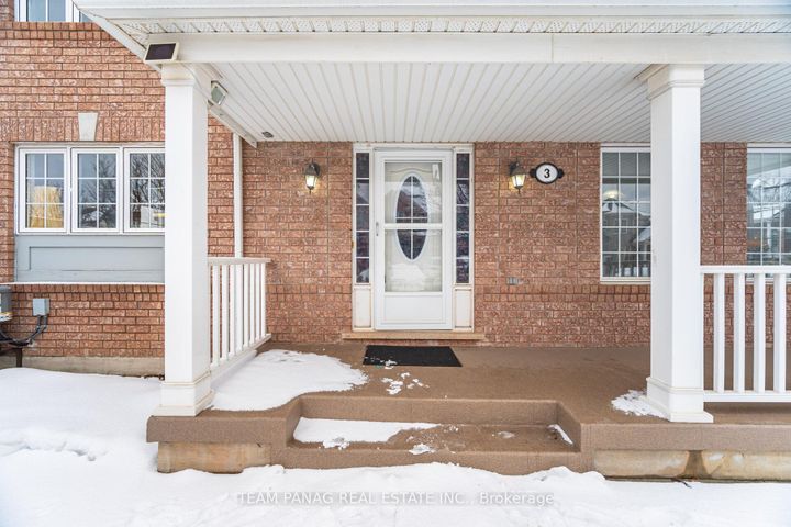 Photo 4 at 3 Decker Hollow Circle, Credit Valley, Brampton