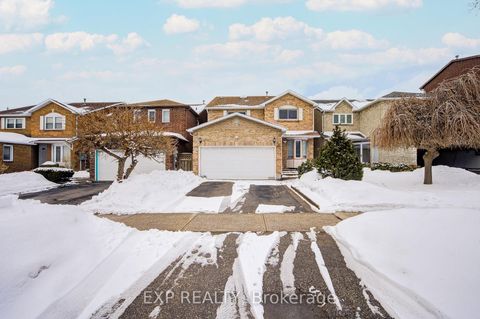 Photo 1 at 20 Joseph Aaron Boulevard, Brownridge, Vaughan