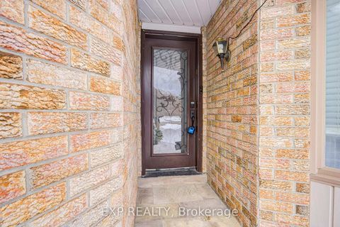 Photo 2 at 20 Joseph Aaron Boulevard, Brownridge, Vaughan