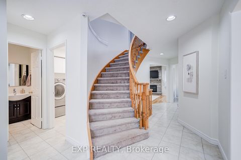 Photo 4 at 20 Joseph Aaron Boulevard, Brownridge, Vaughan