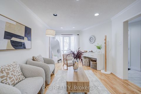 Photo 8 at 20 Joseph Aaron Boulevard, Brownridge, Vaughan