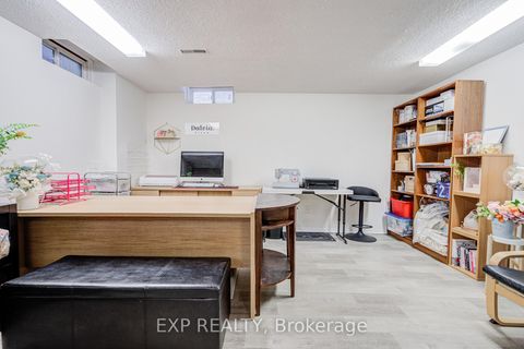 Photo 43 at 20 Joseph Aaron Boulevard, Brownridge, Vaughan