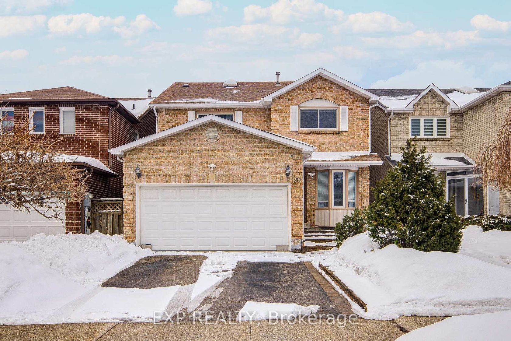 20 Joseph Aaron Boulevard, Brownridge, Vaughan photo 6