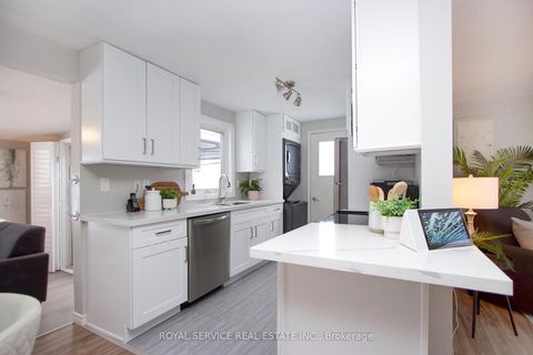 Photo 9 at 71 Bluffs Road, Newcastle, Clarington