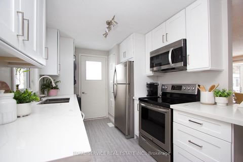 Photo 10 at 71 Bluffs Road, Newcastle, Clarington