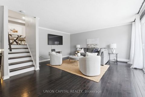 Photo 6 at 317 Milestone Crescent, Aurora Village, Aurora