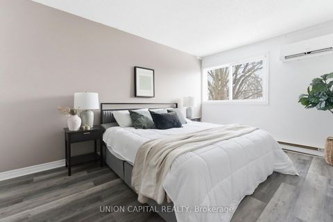 Photo 13 at 317 Milestone Crescent, Aurora Village, Aurora