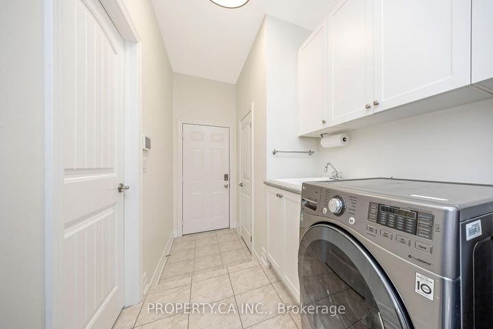 Photo 15 at 208 Holloway Terrace, SC Scott, Milton