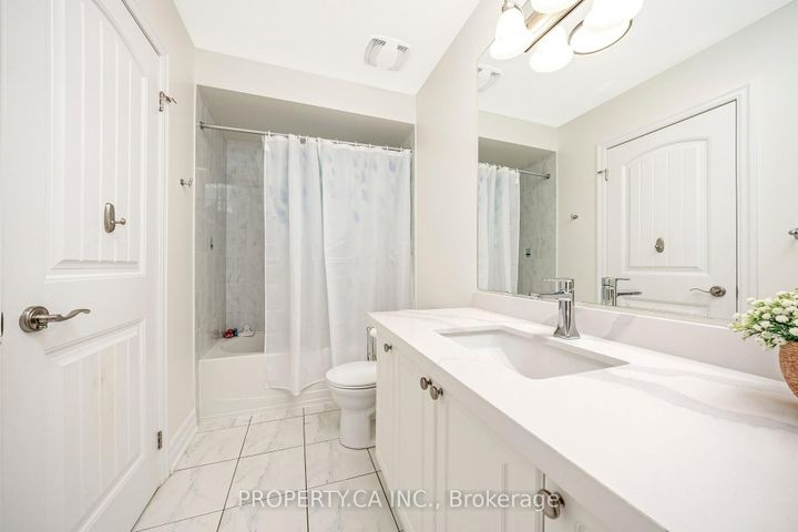 Photo 24 at 208 Holloway Terrace, SC Scott, Milton